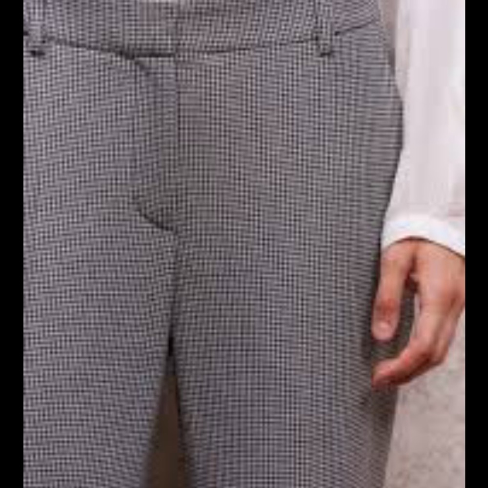 Gap- straight fit pants